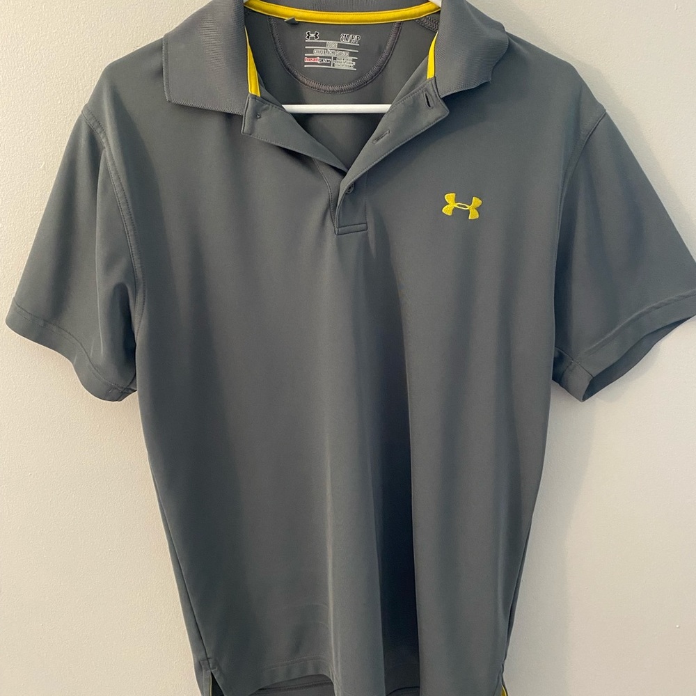 Under Armour polo - Picture 1 of 4